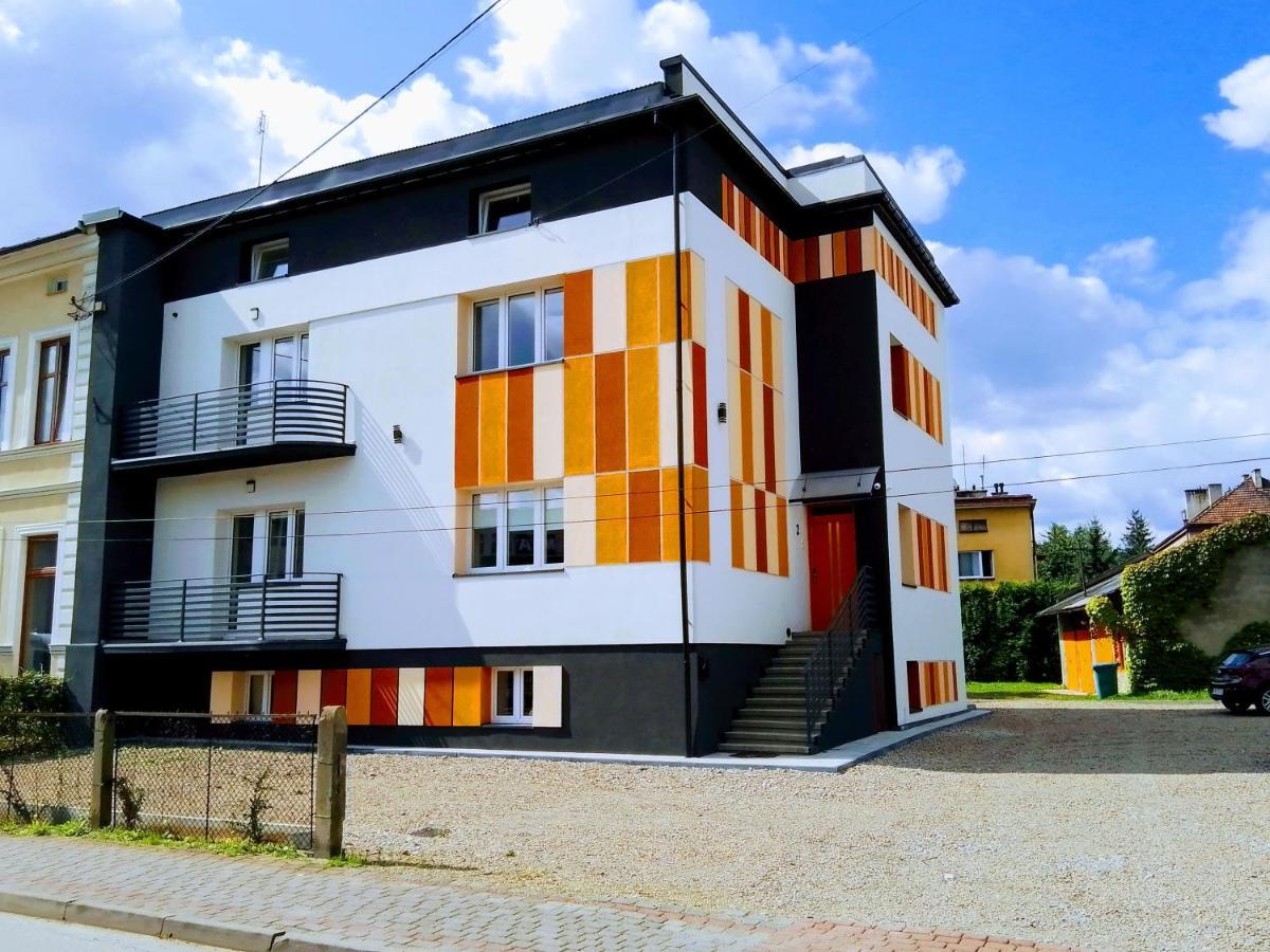 Orange Apartament Wadowice Esterno foto