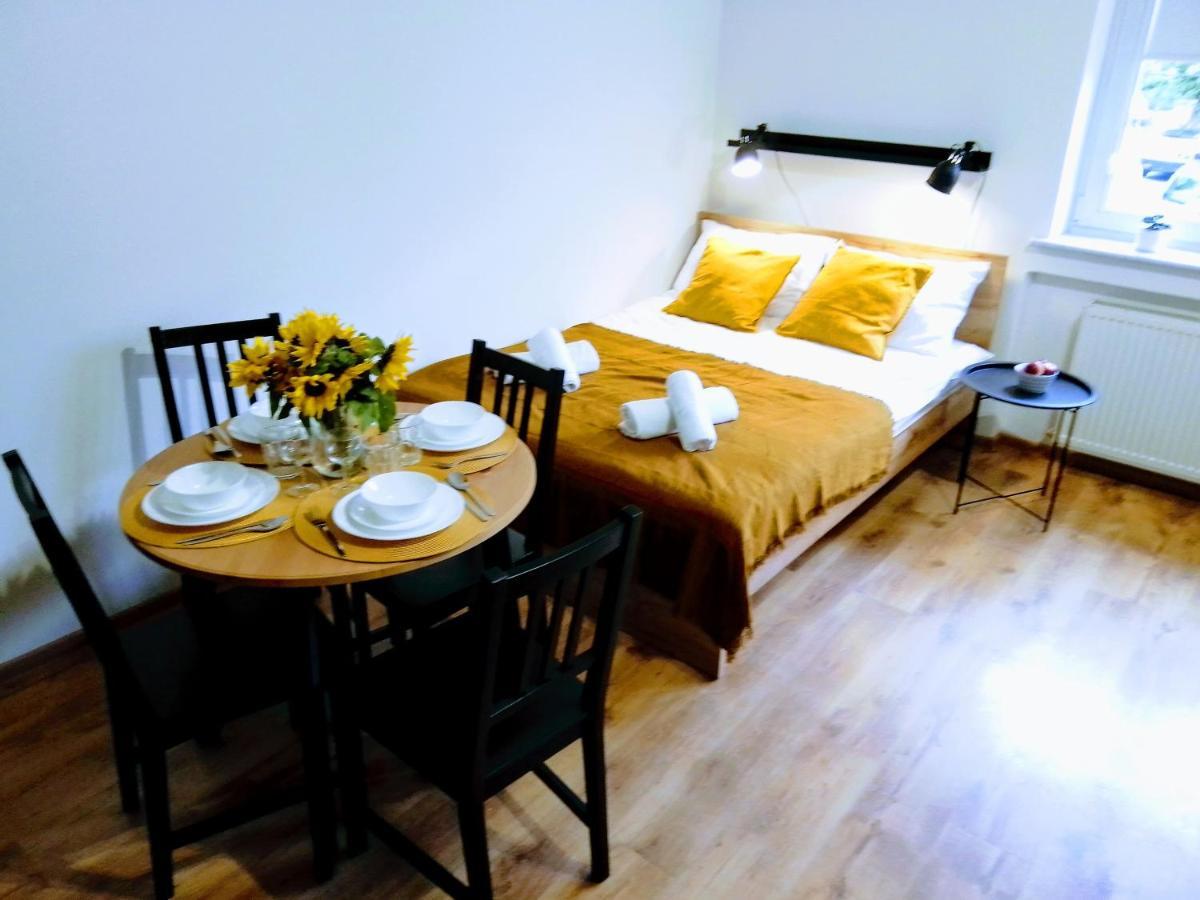 Orange Apartament Wadowice Esterno foto